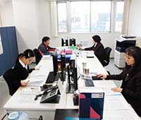 輸出入・通関サービス